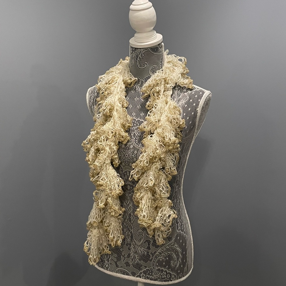 Handmade Scarf - Picture 4 of 4